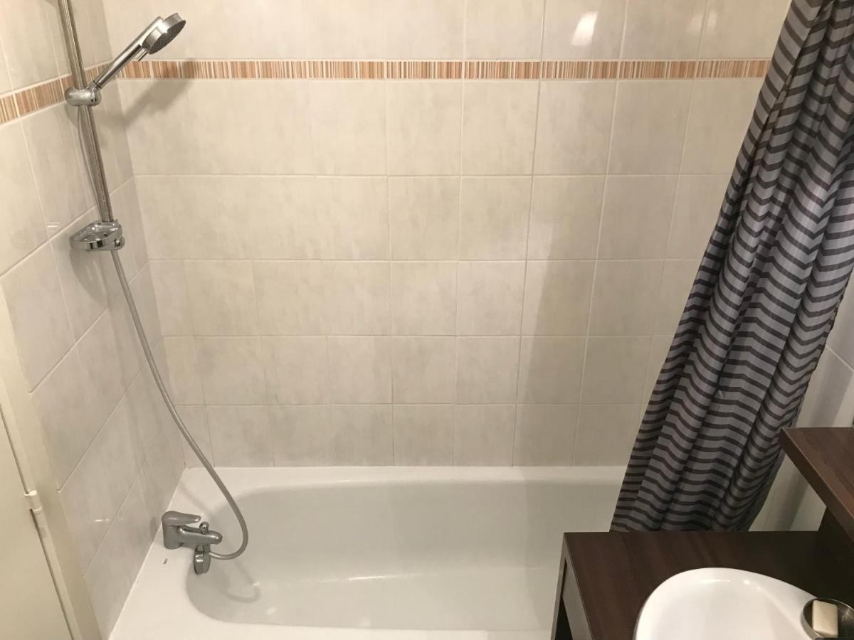 Studio A 150M Rer Val D'Europe. Disney/Paris مونتِفرا المظهر الخارجي الصورة